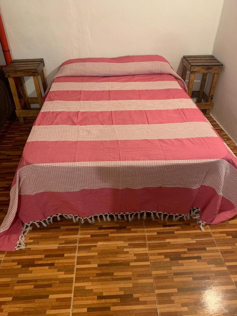 Hostal Monarcas 2